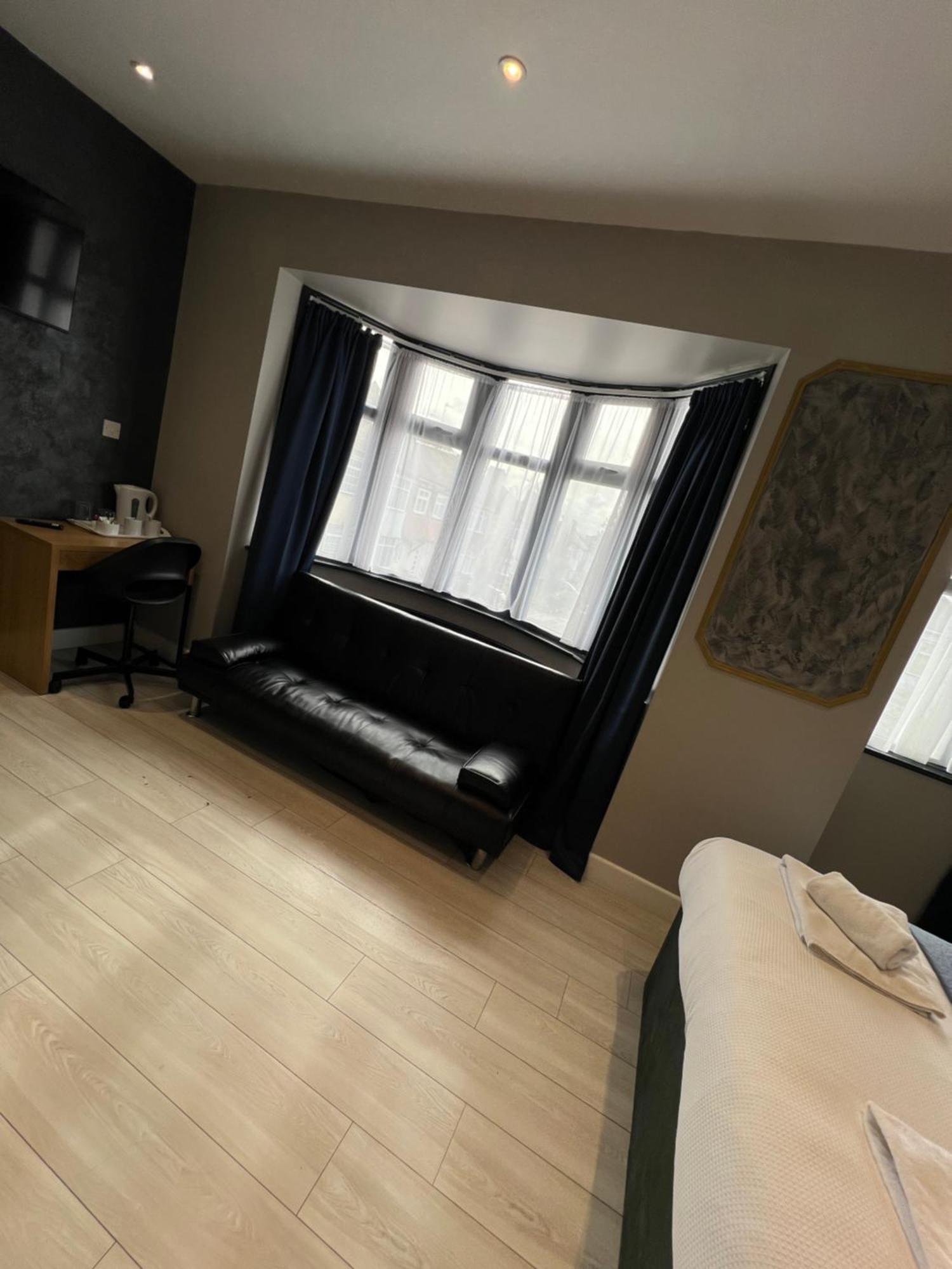 Paragraph Edmonton ปาร์มเมอร์กรีน ภายนอก รูปภาพ