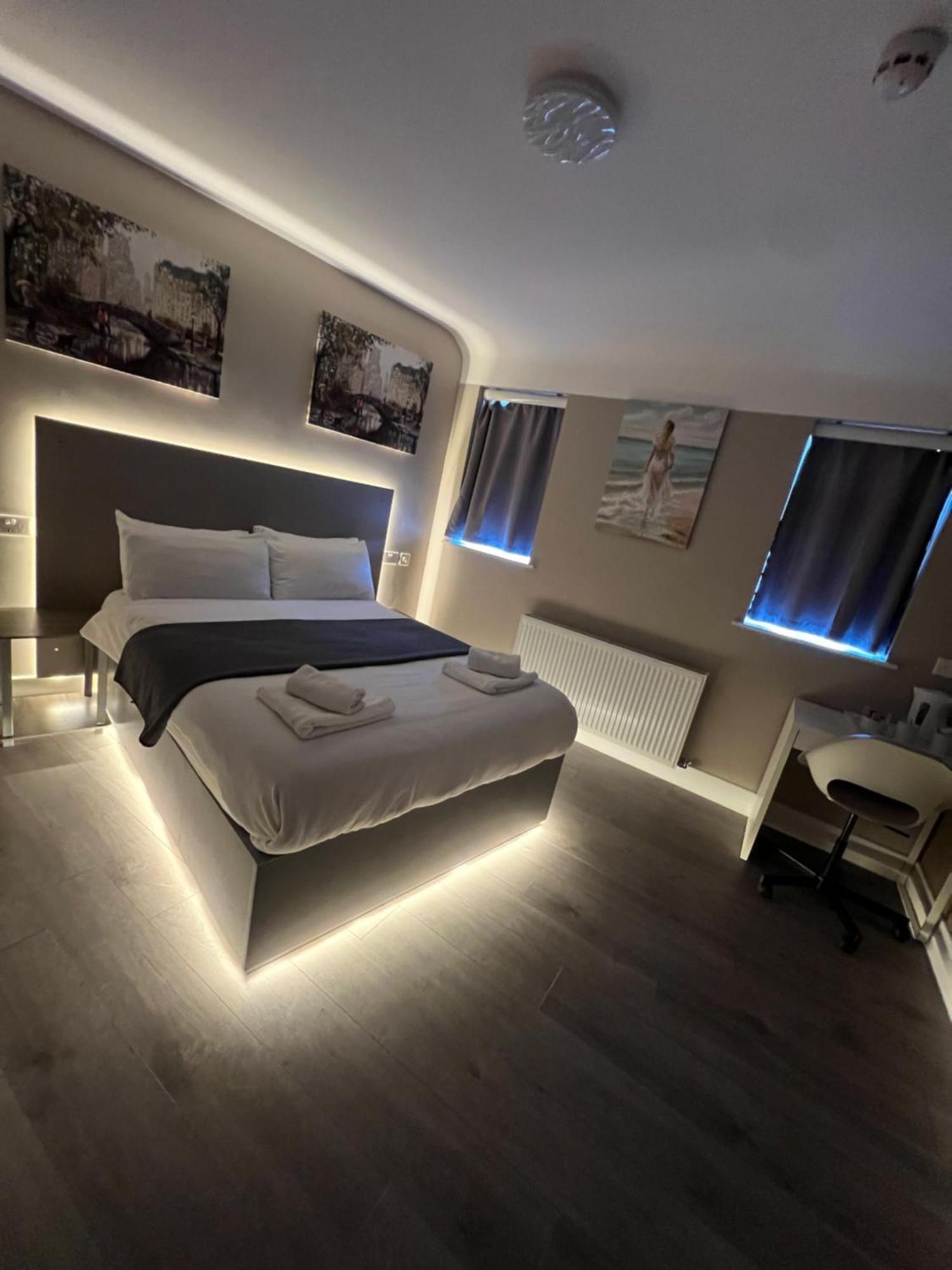 Paragraph Edmonton ปาร์มเมอร์กรีน ภายนอก รูปภาพ